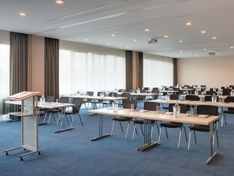Intercityhotel Darmstadt Exterior photo
