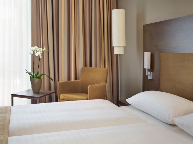 Intercityhotel Darmstadt Exterior photo